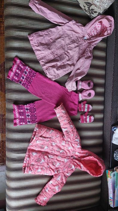 Отдам детскую одежду (р.90-98) и обувь р.23 -24