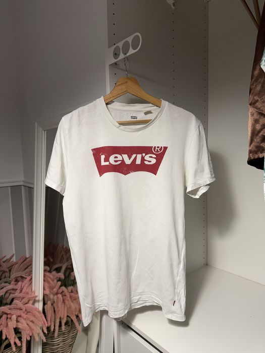 Biała bluzka T-shirt Levis S z logo firmy