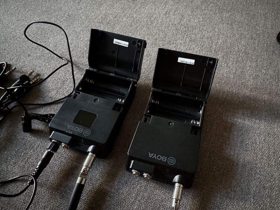 Петличний бездротовий мікрофон BOYA BY-WFM12