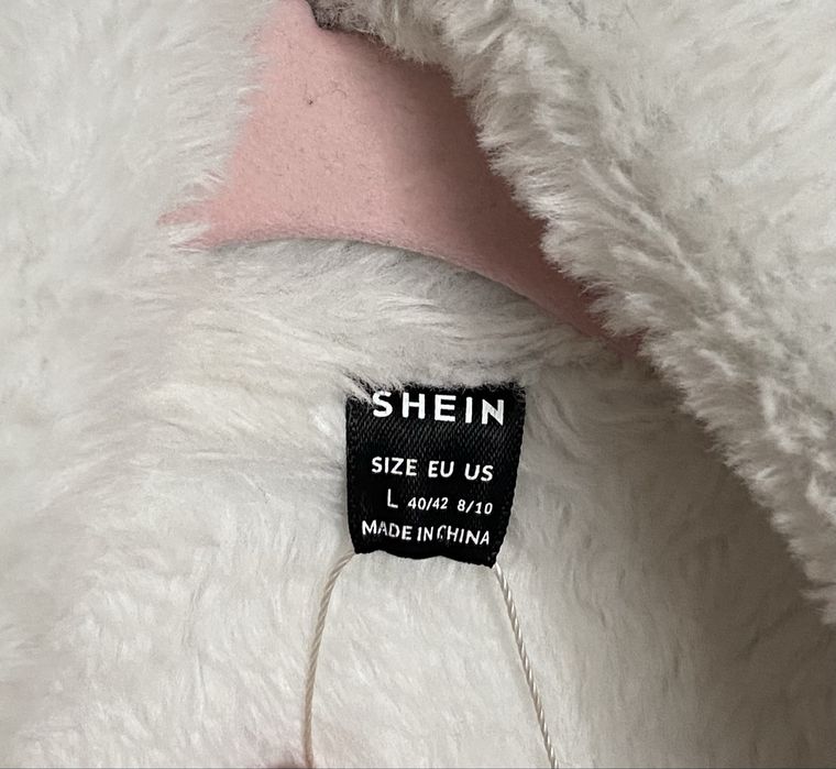 Жіноча куртка з екошкіри