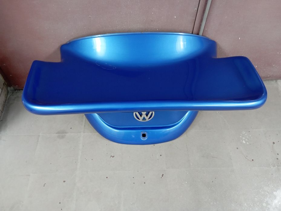 Sprzedam pokrywa silnika VW Garbus 69r.