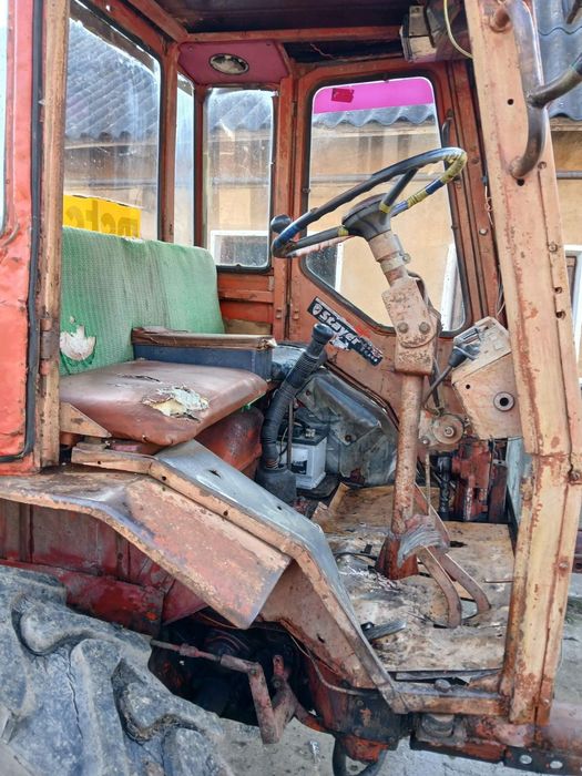 Трактор Т16мг по запчастинах