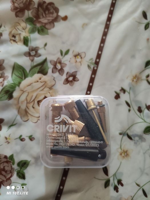 Замок,тормозні колодки та інше для велосипеда