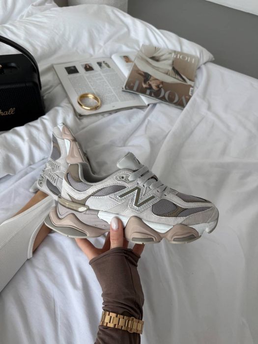 New Balance 9060 light brown r39