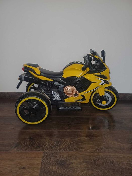 Дитячий байк на акумуляторі