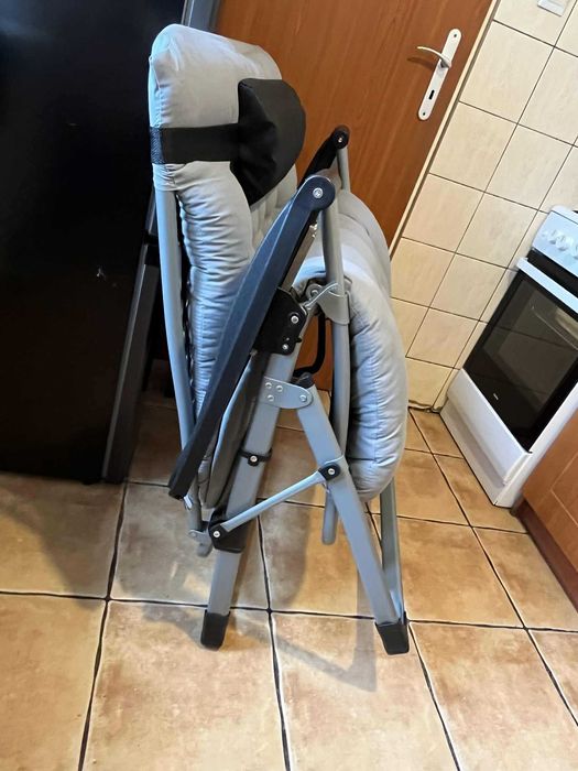 Krzesło ogrodowe o zerowej grawitacji