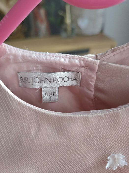 Elegancka sukienka tiulowa z aplikacjami kwiatowymi premium John Rocha