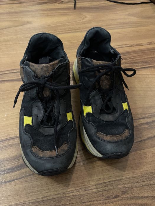 Sneakersy Carinii rozm.38