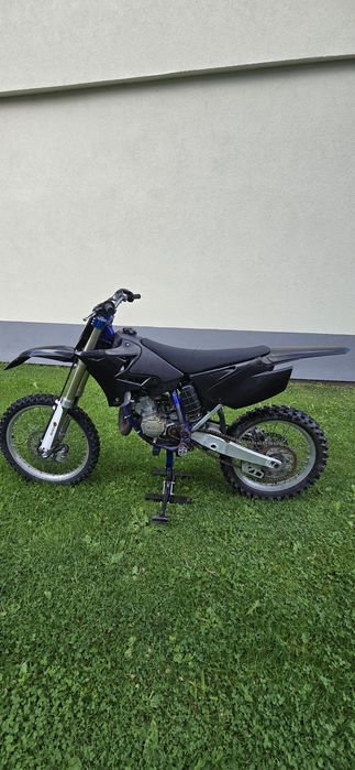 Yamaha yz 124 2004r.