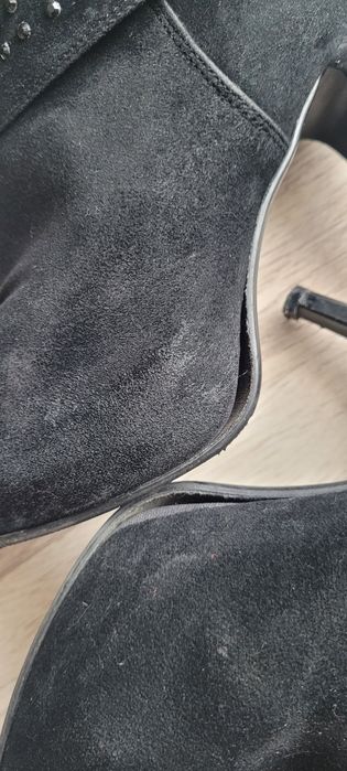 Botki na obcasie szpilki 39