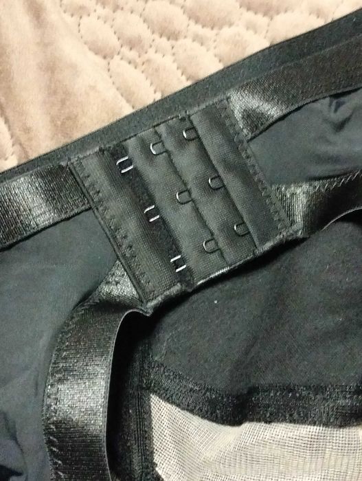 Бюстгальтер без кісточок D E обьєм 115-130см