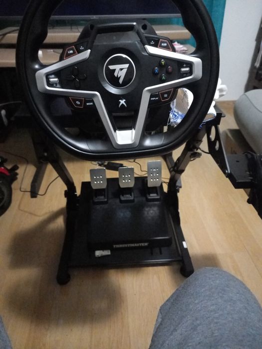 Trustmaster t248x  e pedais t3pm