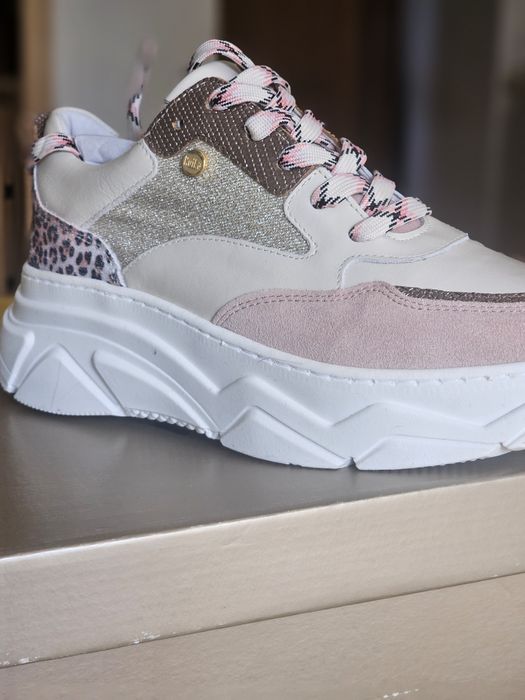 Tenis Ruika  Novos 38