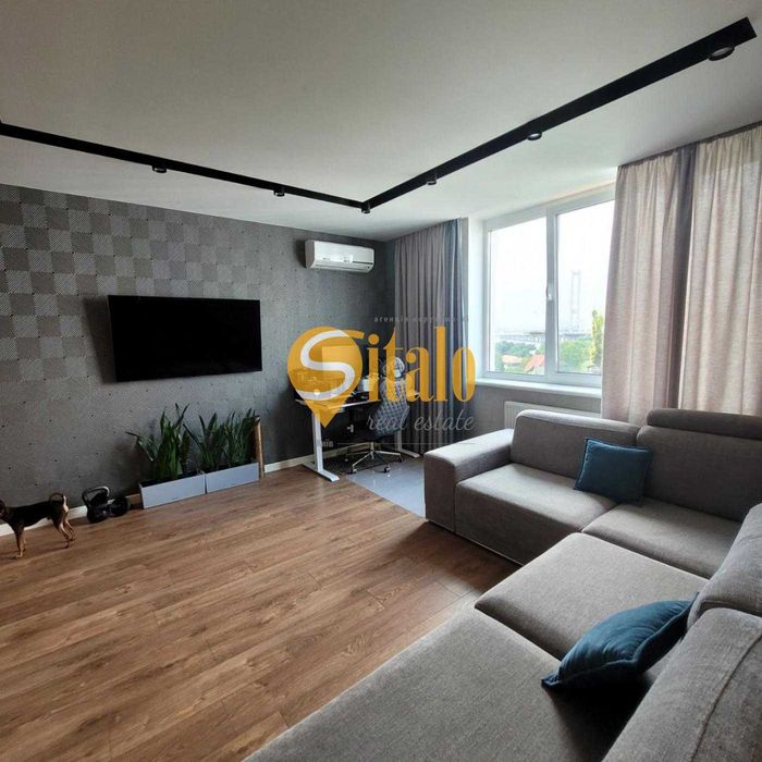 Видова 3 кімнатна квартира (метро Славутич)