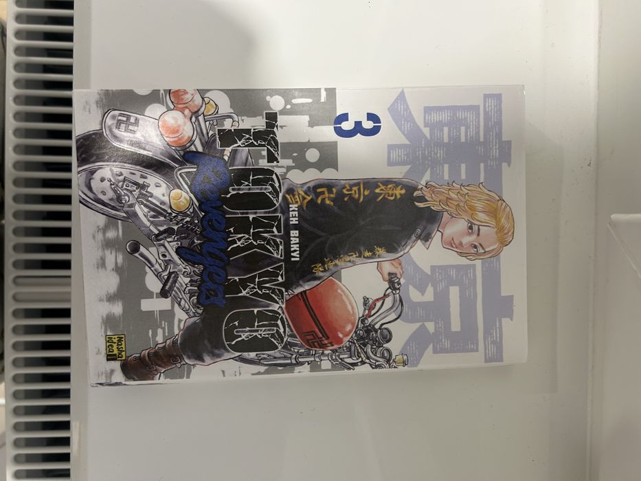 Продам нові манги Tokyo revengers