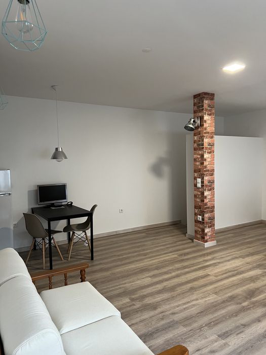 Arrenda-se Estúdio T0