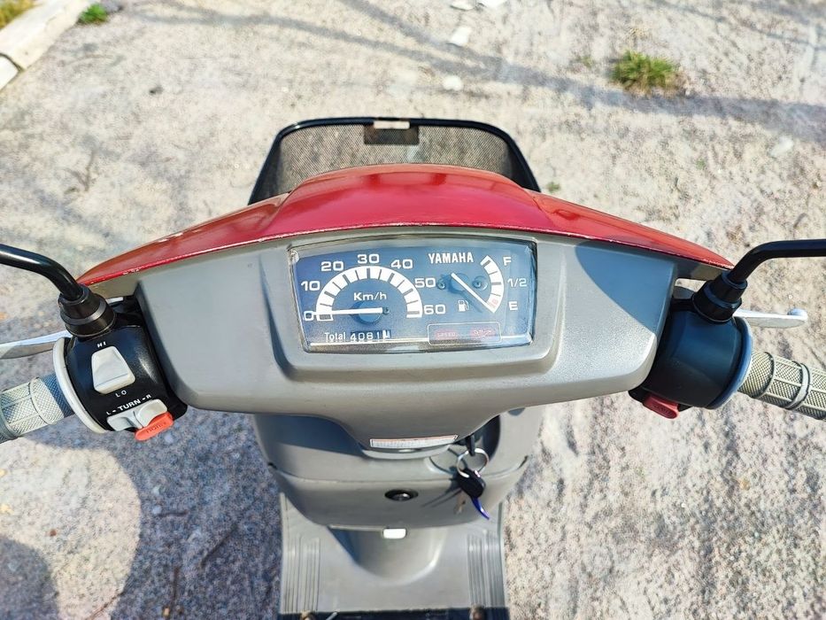Скутер мопед Yamaha jog poche 3kj

Скутер свій в гарному технічному ст