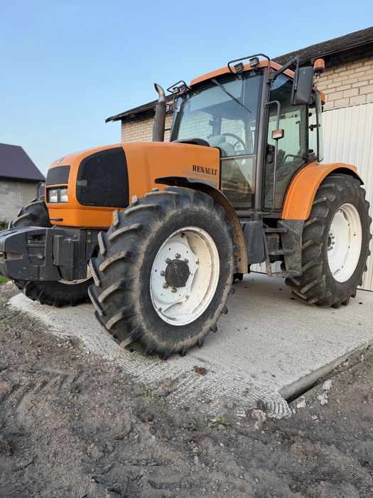 Renault ares 610
