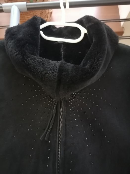 Італійська натуральна дублянка, бомбер, л, l
Silvio Tossi