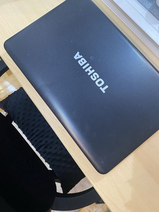 Laptop TOSHIBA satellite