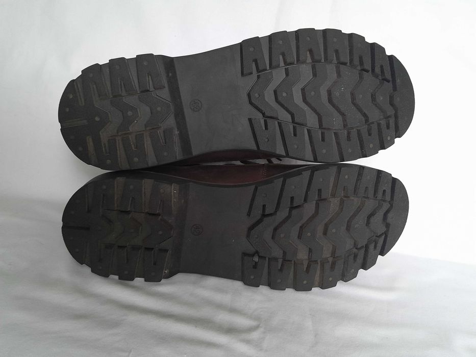 Sprzedam buty męskie Lasocki Mamitou