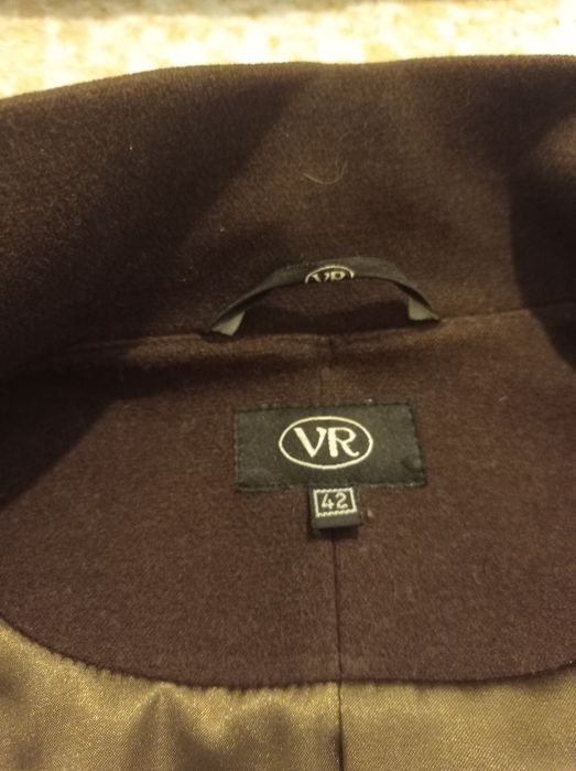 Пальто на осінь та весну