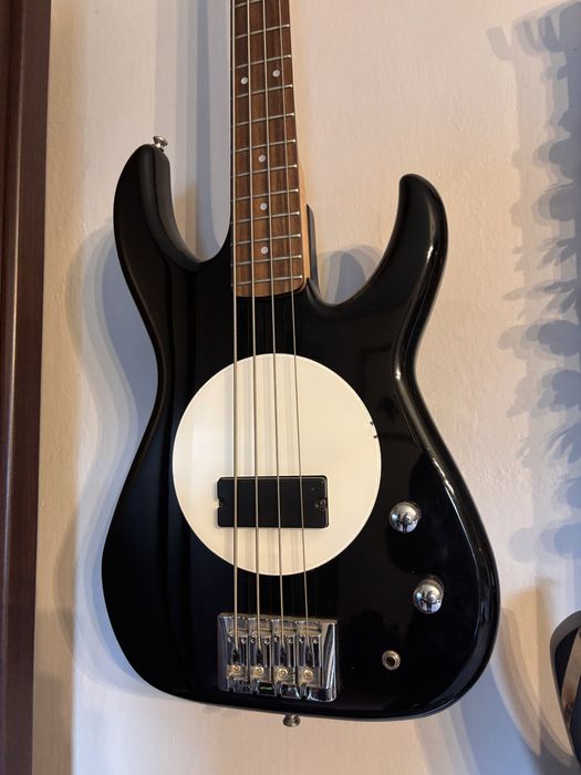 Gitara basowa Fleabass model 32 flea 34 cale