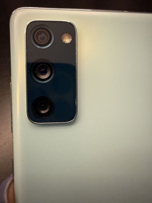 Samsung Galaxy S20 FE