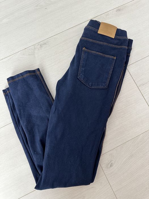 Джинси Zara 140р
