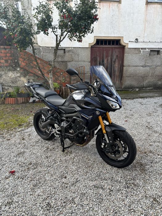 Yamaha tracer 900