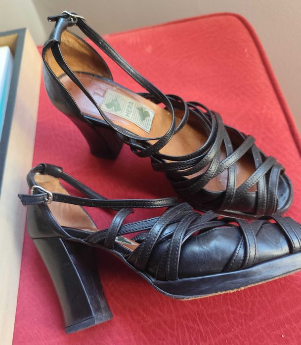 Sapatos em pele, vintage