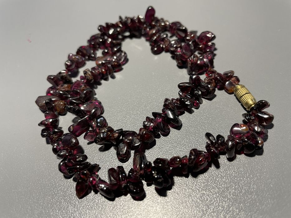 Naszyjnik z granatami 47 cm