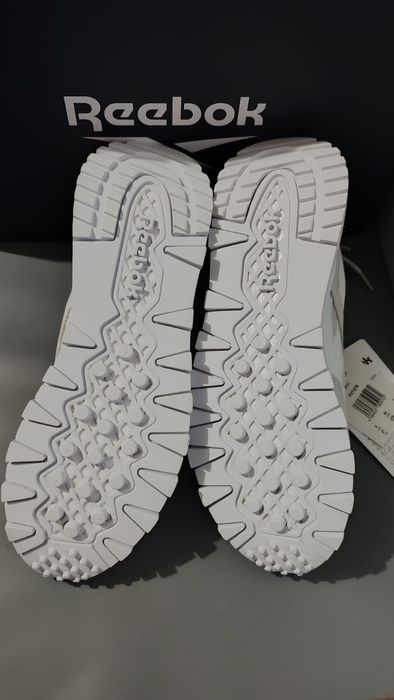 Кросівки Reebok legacy