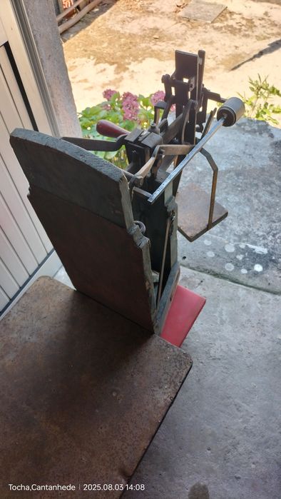 Balança decimal antiga