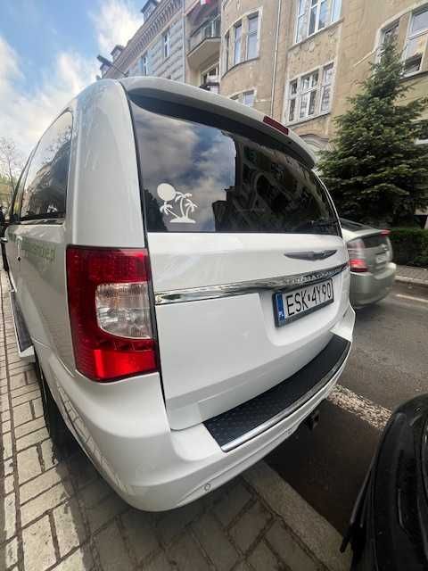 Piękny, najbogatsza wersja limited