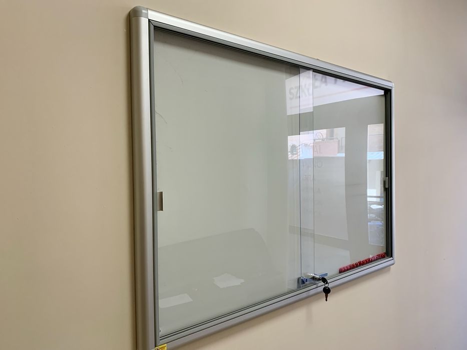 Gablota aluminiowa GoldTruck 120/80