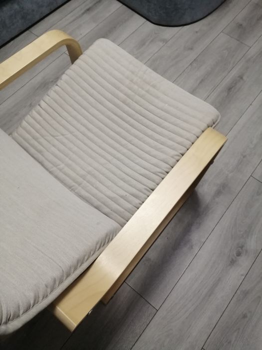 Кресло IKEA серии ПОЭНГ.