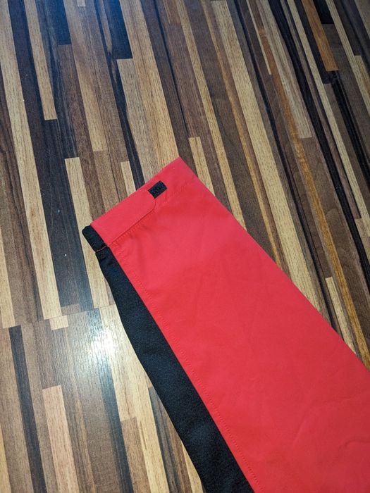 Продам куртку ветровку YONEX.