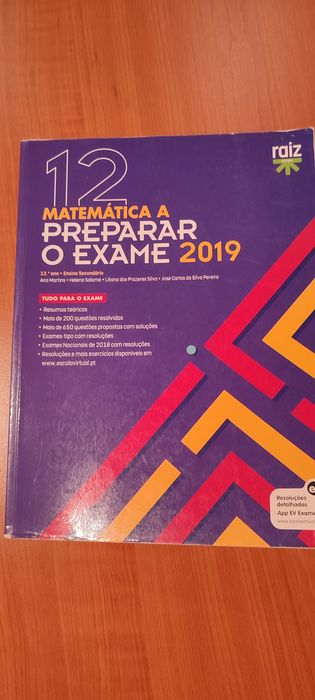 Livro de preparação de exame matemática