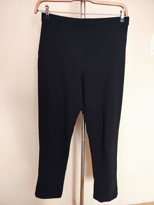 Legginsy damskie  prążkowane M czarne 38