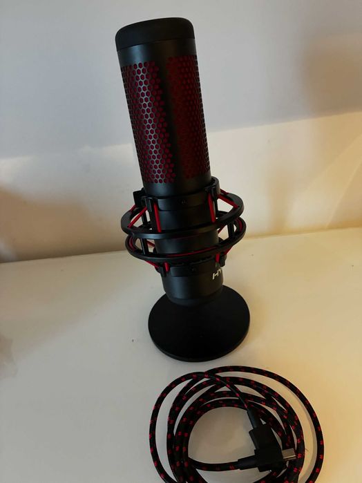 HyperX QuadCast 2 – Microfone USB (Preto)