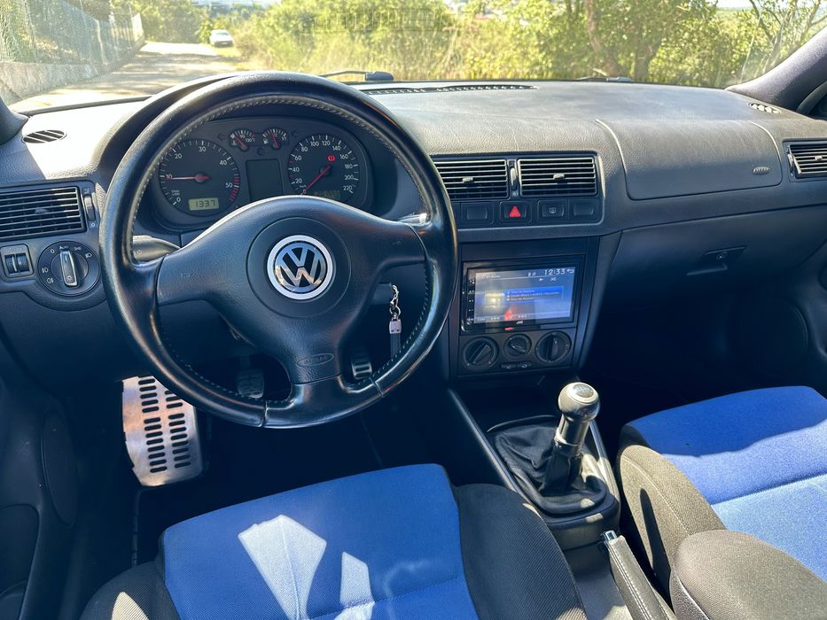 Vendo VW GOLF IV 1.9 TDI 25 Anos