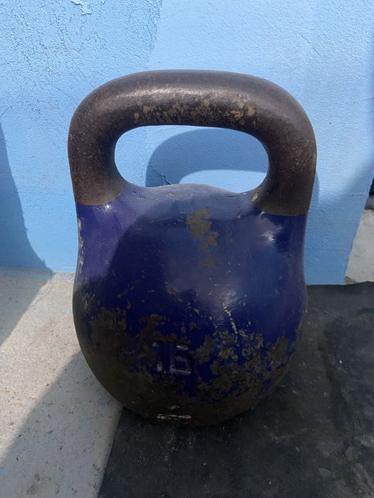 Продам Гиря 16 кг