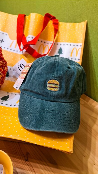 Unikat: Box McDonald’s 30 lat | Czapka Burger, Beanie, Kubek