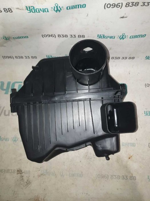 Корпус повітряного фільтра  Toyota Highlander 20-22 hybrid, без витратоміра 17700F0270