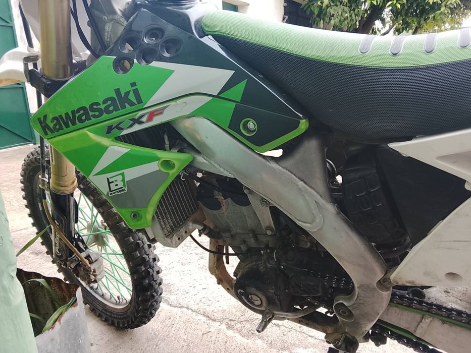 Kawasaki KXF250 Matriculada