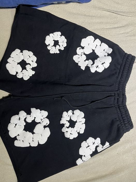 Krotkie spodenki dresowe denim tears