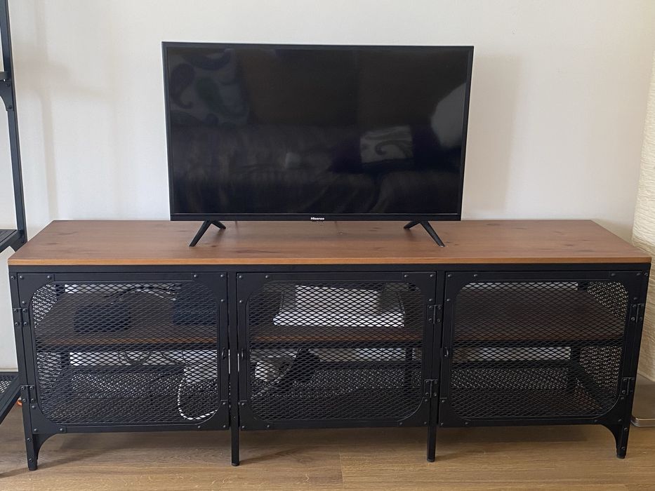 Movel TV preto (IKEA) FJÄLLBO