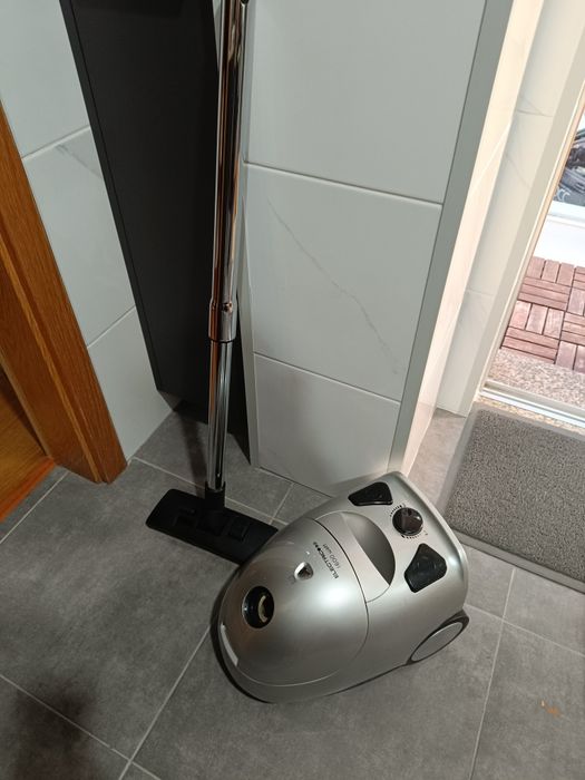 Aspirador Elec Tric co