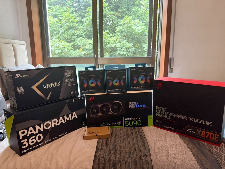PC Gamer High-End – Ryzen 9 9950X3D + RTX 5090 ROG Astral OC